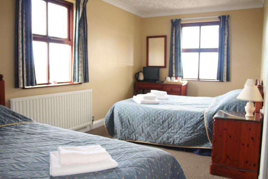 The Wootons Inn تينتاجيل الغرفة الصورة